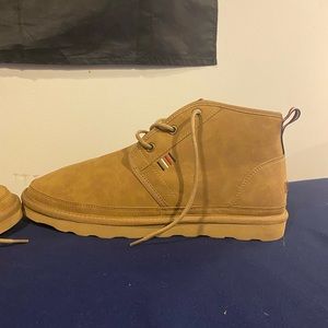 Tommy Hilfiger ugg boots
